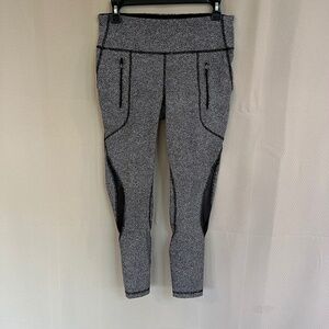 Lululemon Inspire Tight Mid Rise Mesh Trim Zip Side Pockets Black White Sz 8